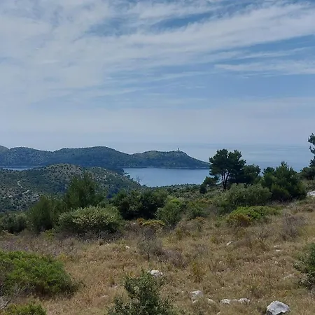 M&m Lastovo